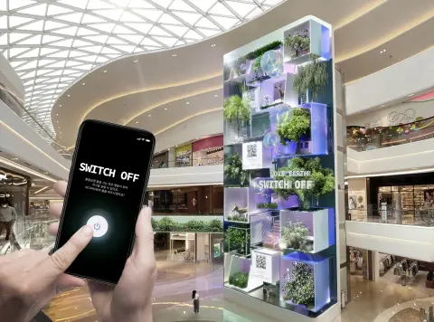 LOVE EARTH, SWITCH OFF: la straordinaria resurrezione della Terra rappresentata su un’insegna digitale di 22 metri