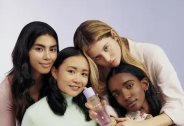 Abiby affida strategia e creatività a Saatchi & Saatchi e lancia Syster, il nuovo beauty & wellness brand co-creato da 60.000 donne