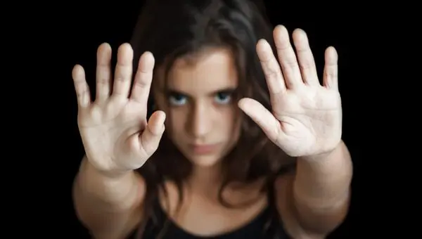 Arriva il reddito di libertà per le donne vittime di violenza, fino a 400 euro
