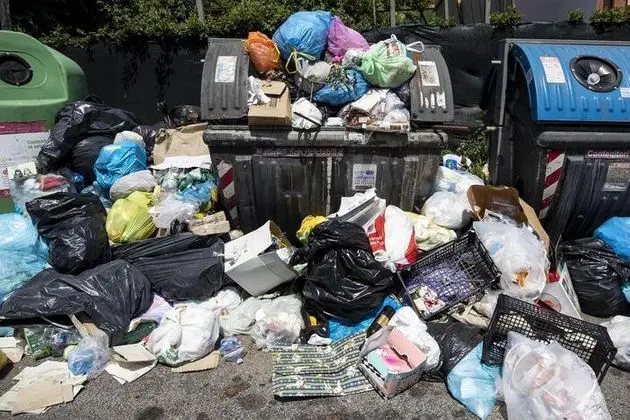 Roma Capitale. La monnezza continua ad imperversare