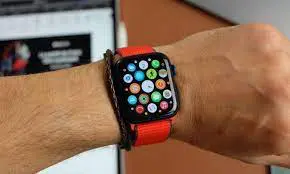 Polemiche sul nuovo spot dell’Apple Watch