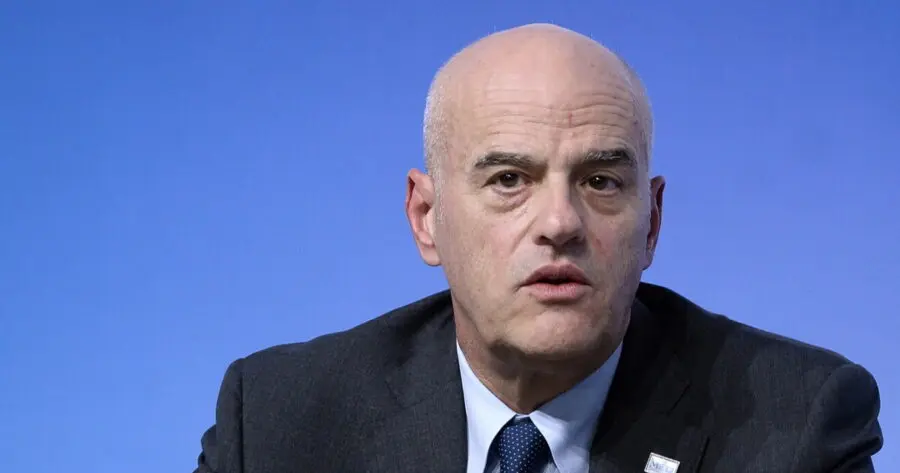 Descalzi (Eni): “Serve una strategia comune dell’Unione europea per l’energia. Sì a un tetto del gas”