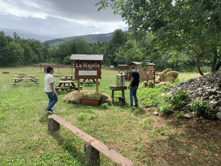 Caramanico Terme, successo per il picinic dedicato agli insetti impollinatori