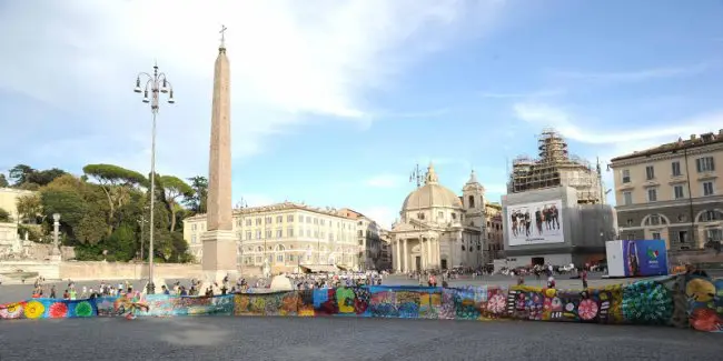 Ferragosto 1986 l’Arte atterrava a Piazza del Popolo
