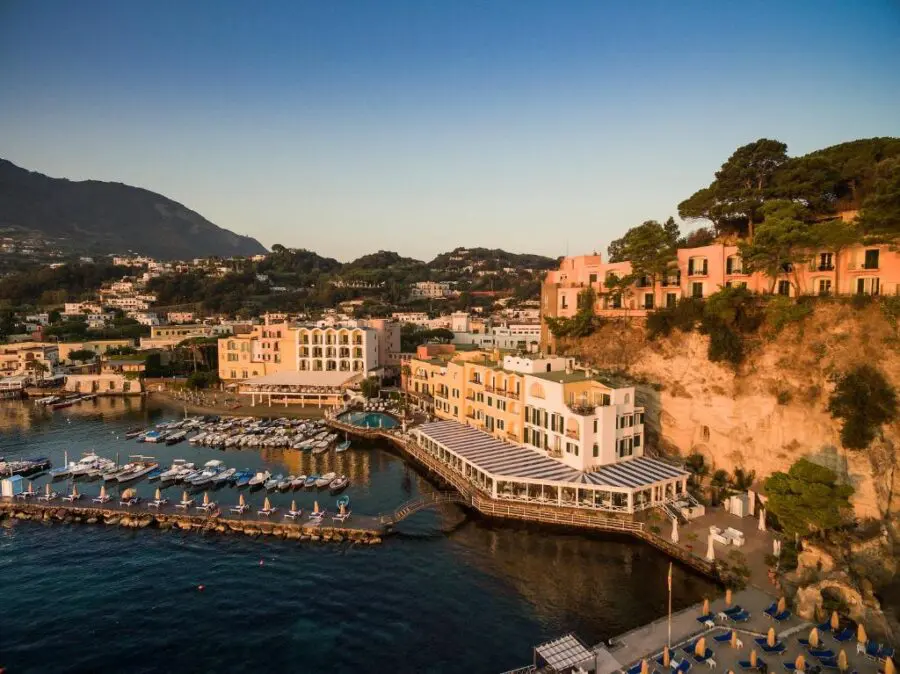 Hotel Regina Isabella Ischia, per Traveller tra top 75 nel mondo