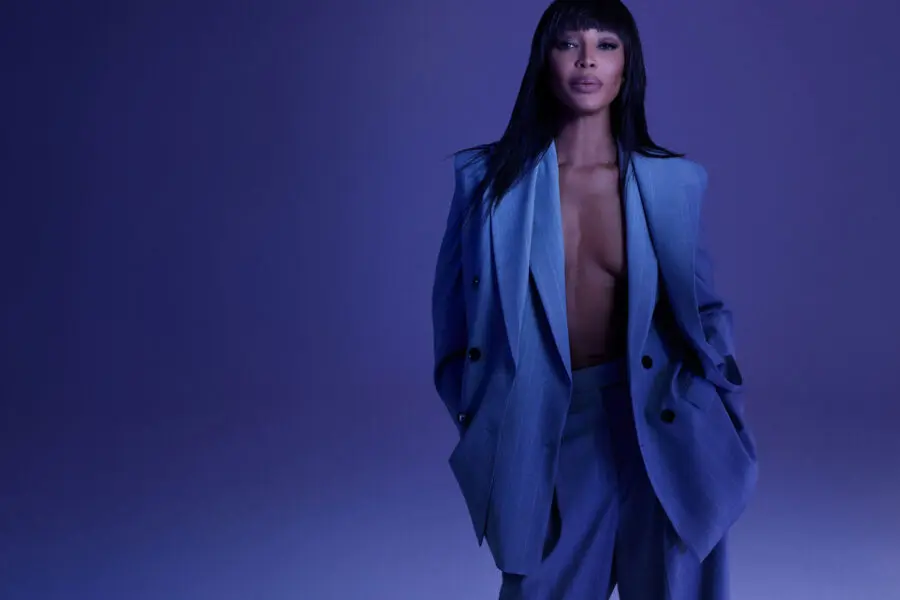 Naomi Campbell e HUGO BOSS: La capsule collection per i viaggiatori moderni
