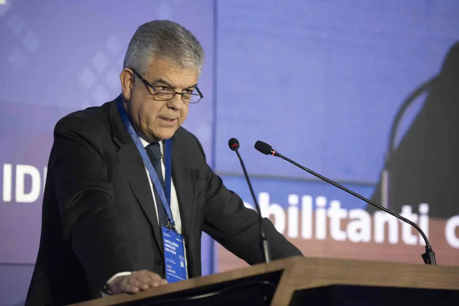 Ferraris (FS): “L’intelligenza artificiale fattore vitale per le infrastrutture”
