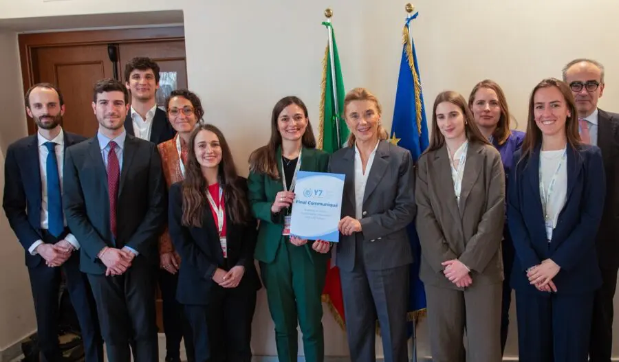 L’ambasciatrice Belloni ha ricevuto la delegazione di giovani del Y7 Italia consegnate le proposte dei giovani alla Presidenza G7