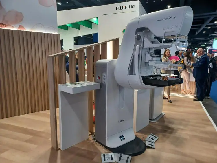 Fujifilm Healthcare Italia rivoluziona la diagnosi del tumore al seno con il nuovo mammografo AMULET SOPHINITY