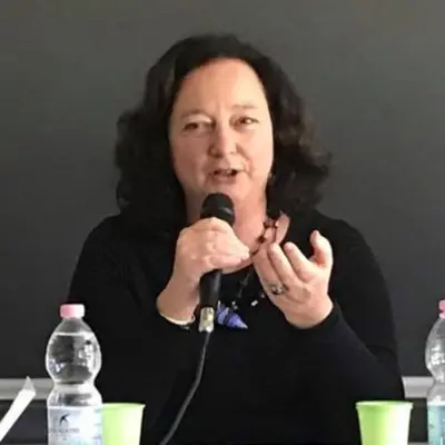 Integrazione Europea: Sfide e Opportunità secondo Giuliana Laschi