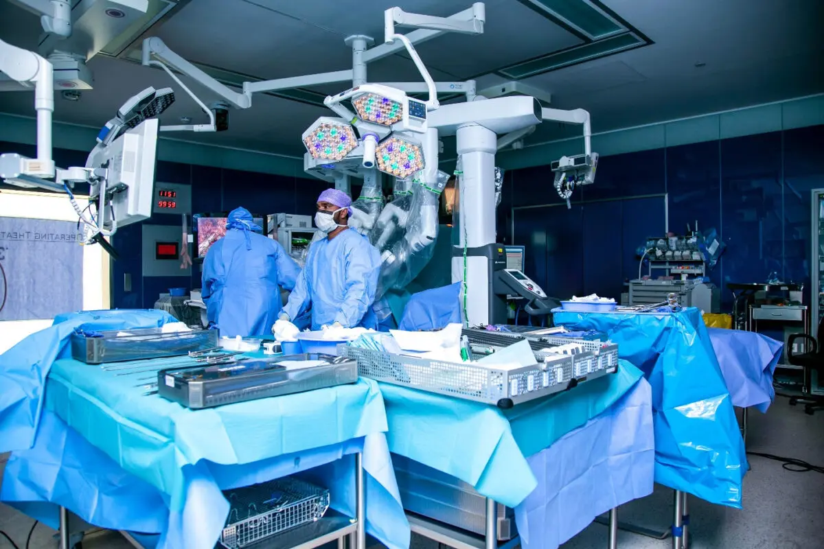 KFSH&RC: 400 interventi di chirurgia cardiaca robotica con tasso di sopravvivenza del 98%