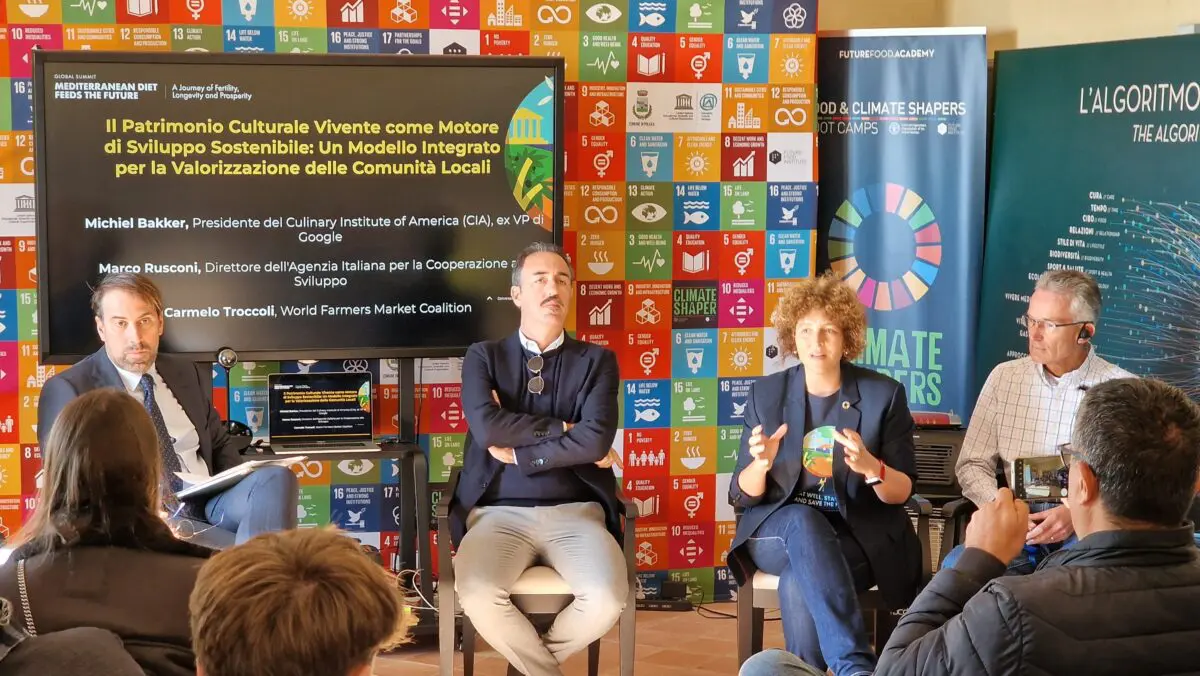 Dieta mediterranea, sostenibilità e innovazione: i protagonisti del Global Summit di Pollica