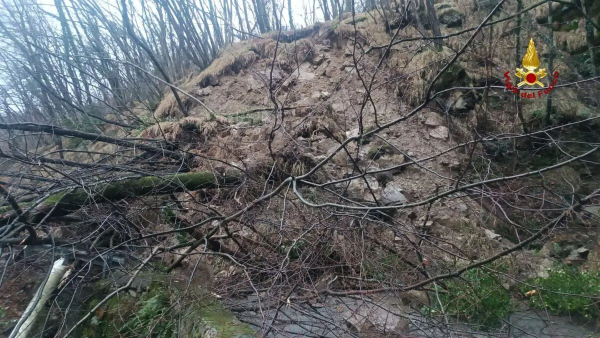 Frana a Genova: Disagi e Isolamento per le Persone a Davagna e Vobbia