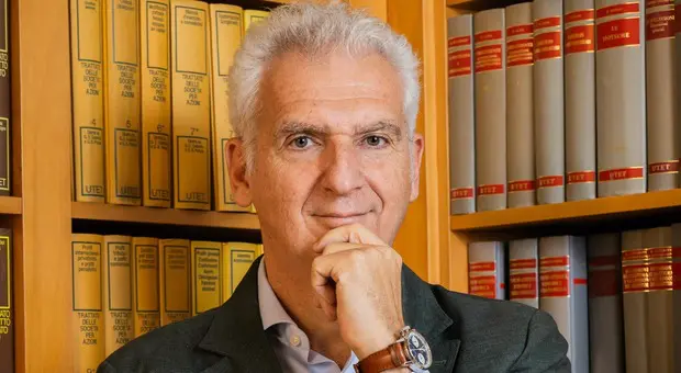 Droni, app e 5G nei campi: l’agricoltura italiana si fa digitale e un libro la racconta