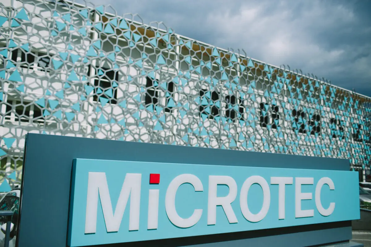 Clessidra acquisisce MiCROTEC, leader nelle soluzioni di scansione per legno e alimenti