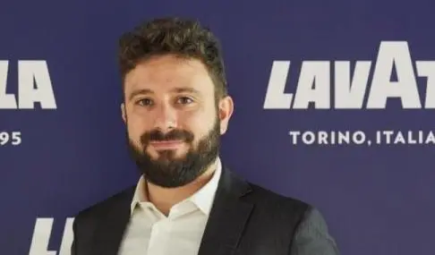 Mare Fuori e Lavazza ancora insieme, il caffè entra nella serie TV più amata