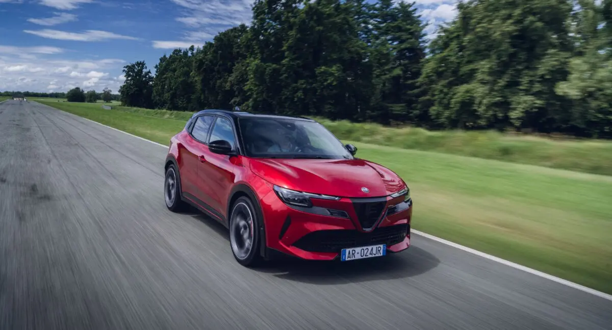L’Alfa Romeo riparte alla grande: aprile da record e Junior superstar
