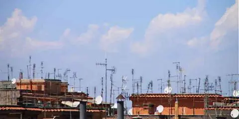 Roma, antenne fuori controllo? L’allarme di Europa Verde