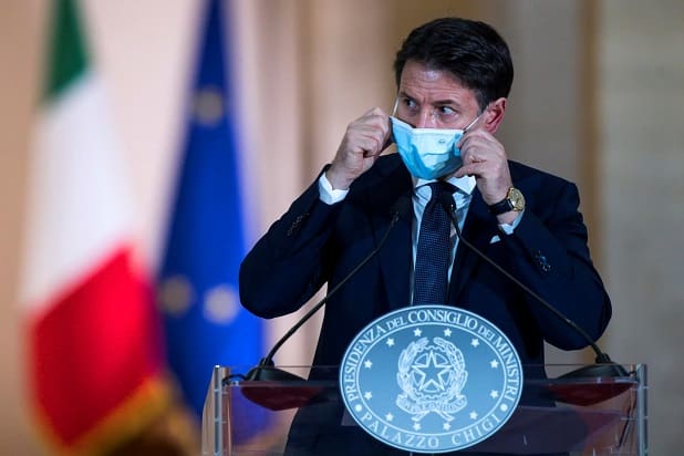 Questa immagine ha l'attributo alt vuoto; il nome del file è Giuseppe-Conte.jpg