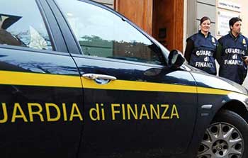 Blitz_Guardia_di_Finanza