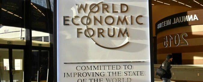Impressionen vom 45. Weltwirtschaftsforum in Davos / 220115 *** The New Global Context: 45th World Economic Forum in Davos, Switzerland; January 22nd, 2015 *** Action pressLaPresse -- Only Italy *** Local Caption *** 19488970