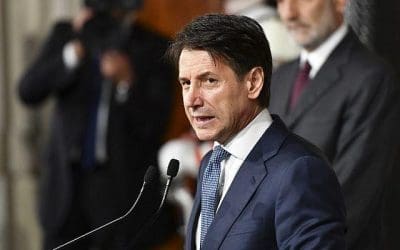 Questa immagine ha l'attributo alt vuoto; il nome del file è giuseppe-conte-e1527235244102.jpg