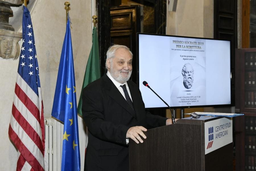 Premio Socrate Ad Agazio Loiero, Foto Di Maurizio Riccardi. Nella Foto, Cesare Lanza