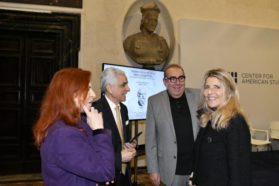 Premio Socrate Ad Agazio Loiero, Foto Di Maurizio Riccardi. Da Sinistra, Fiammetta Jori, L'ing. Nicola Barone, Antonio Eustor E Costanza Esclapon