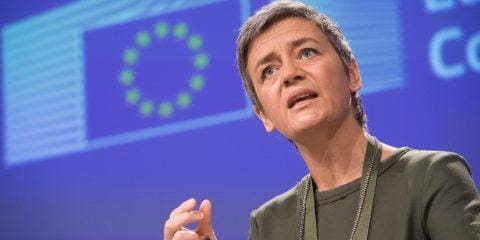 Questa immagine ha l'attributo alt vuoto; il nome del file è Vestager-480x240-1.jpg