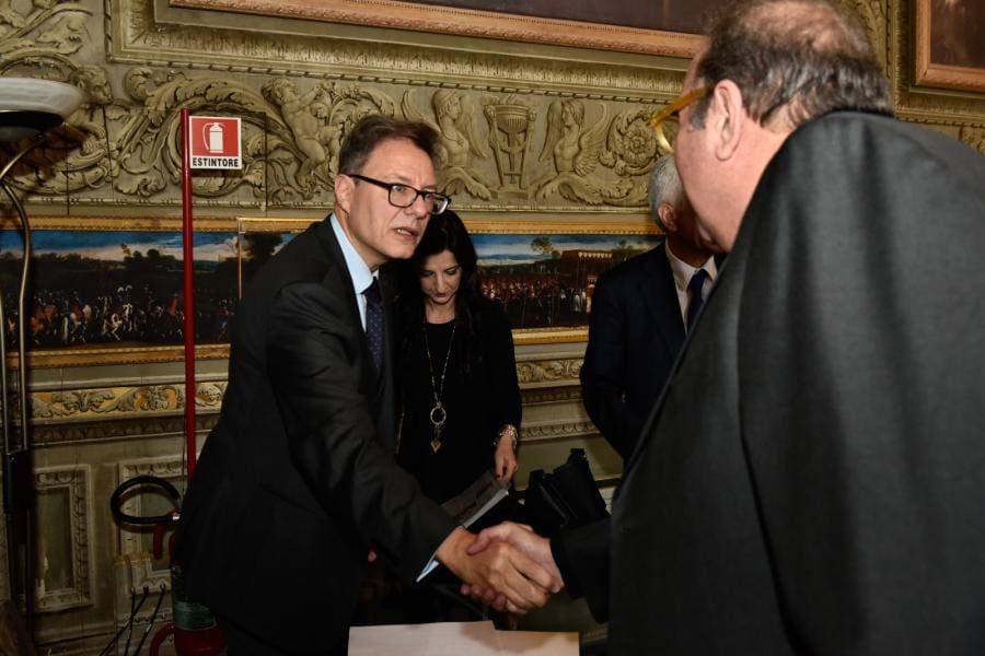 Premio Socrate A Luciano Floridi E Don Aldo Buonaiuto, Foto Di Ivan Selloni. Nella Foto, Luciano Floridi E Tony Eustor