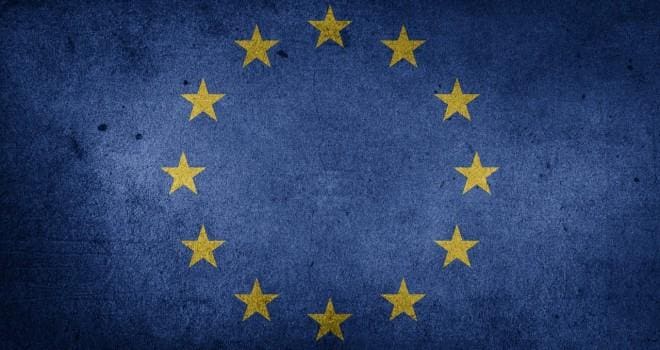 Questa immagine ha l'attributo alt vuoto; il nome del file è unione-europea.jpg