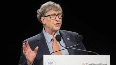 Questa immagine ha l'attributo alt vuoto; il nome del file è bill-gates.jpg