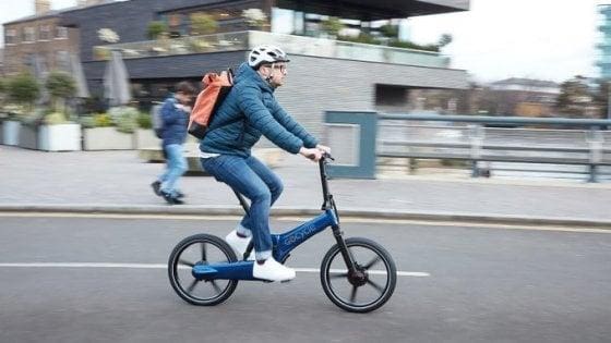 Questa immagine ha l'attributo alt vuoto; il nome del file è ebike-1.jpg