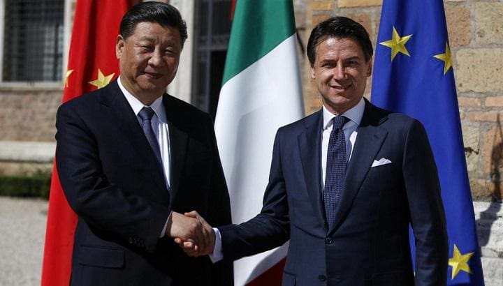 Questa immagine ha l'attributo alt vuoto; il nome del file è italia-e-cina.jpg