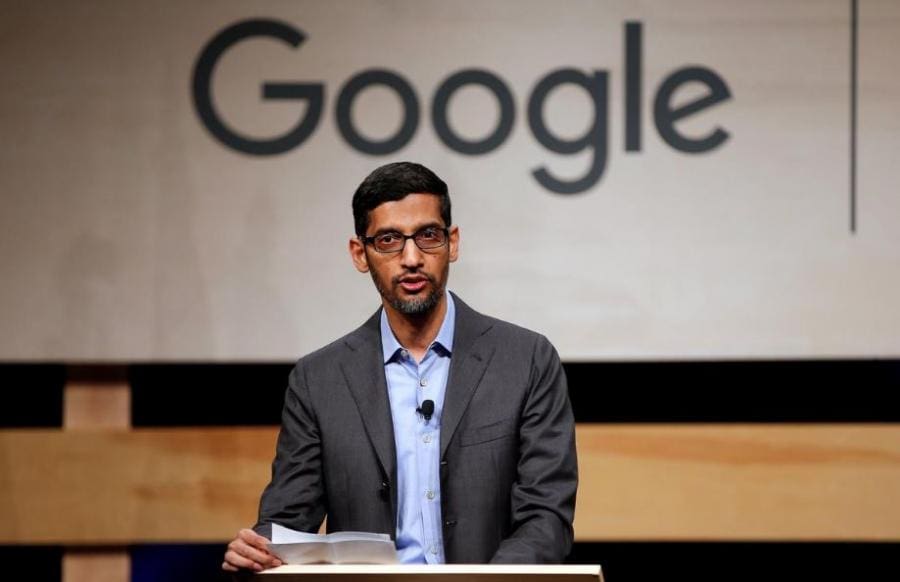 Questa immagine ha l'attributo alt vuoto; il nome del file è Sundar-Pichai-google.jpg