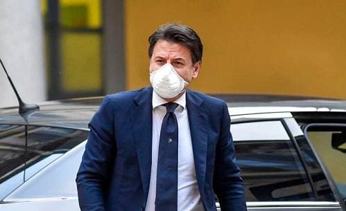 Questa immagine ha l'attributo alt vuoto; il nome del file è giuseppe-conte-1.jpg