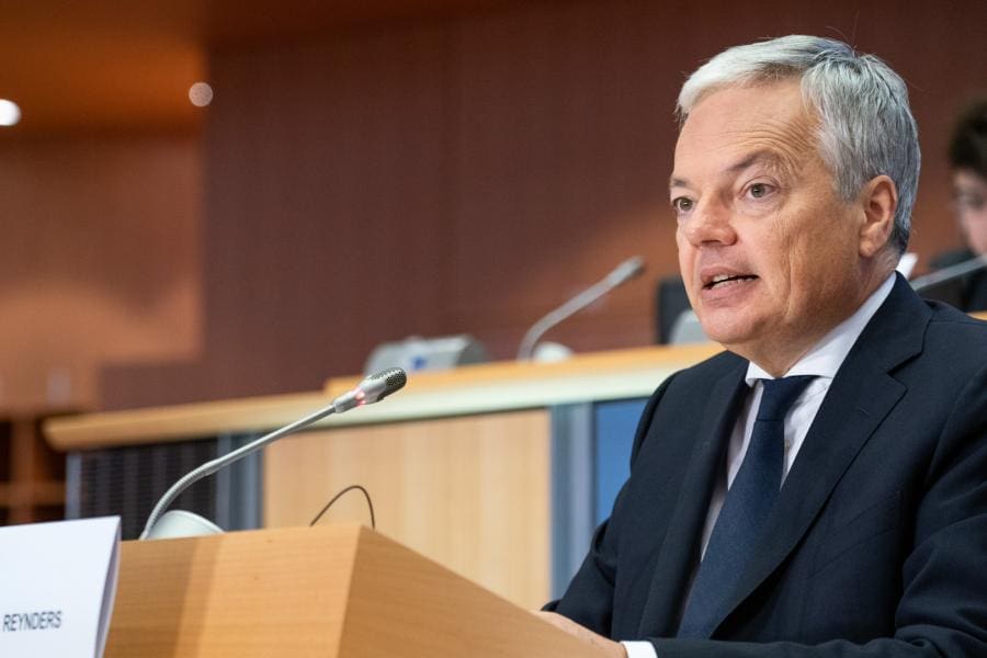 Questa immagine ha l'attributo alt vuoto; il nome del file è Didier-Reynders.jpg