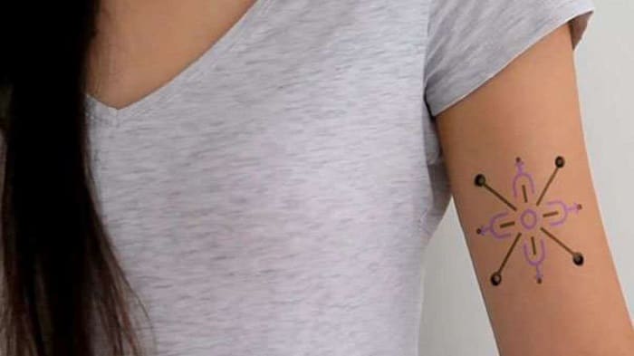 Questa immagine ha l'attributo alt vuoto; il nome del file è Tatuaggio-1.jpg