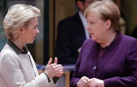 Questa immagine ha l'attributo alt vuoto; il nome del file è Von-der-leyen-e-Merkel.jpg