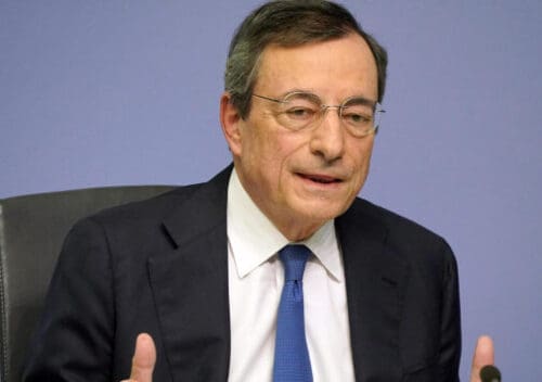 Questa immagine ha l'attributo alt vuoto; il nome del file è Mario-Draghi-e1612432313624.jpg