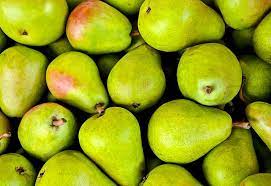 Crollo del 75% nella produzione di pere in Italia: una crisi strutturale nel settore agricolo